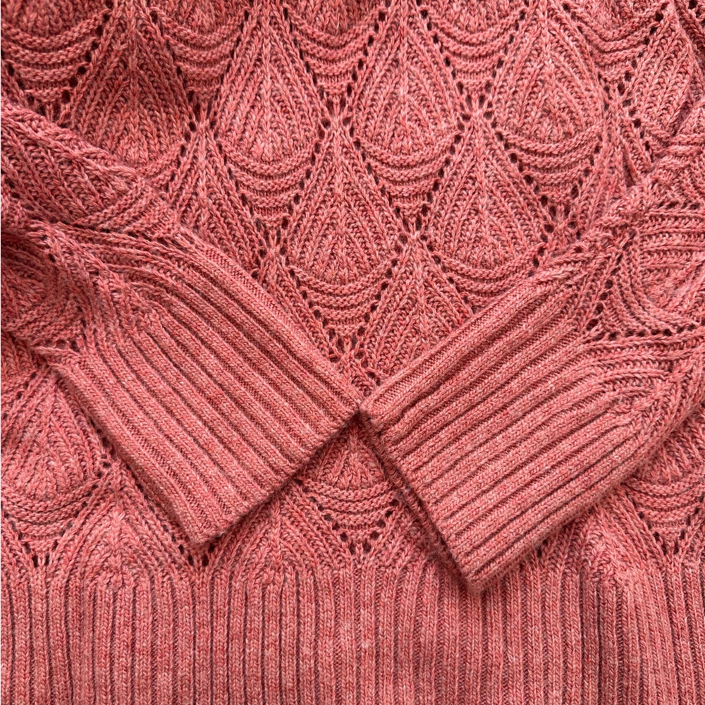 Never worn pink Loft sweater